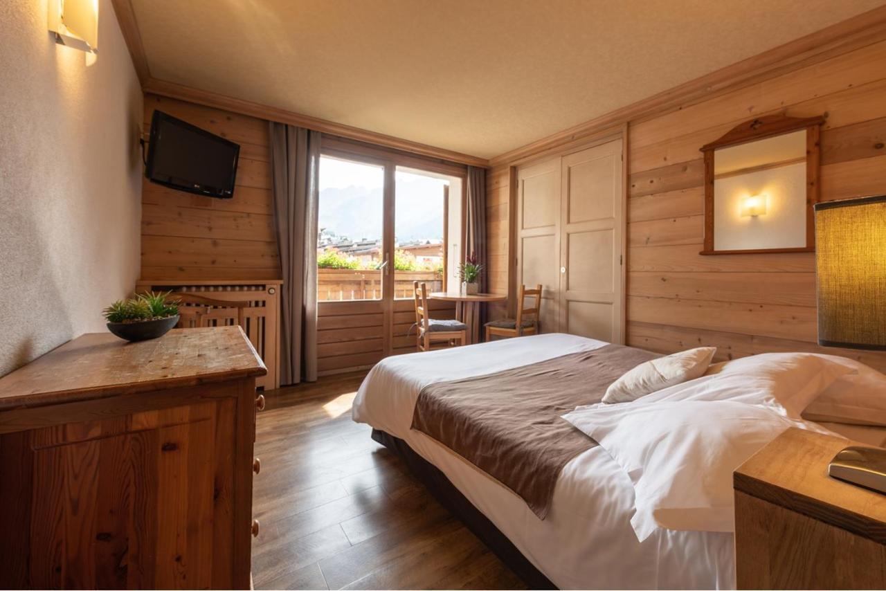 Hotel La Montagne Ла-Клюза Екстер'єр фото